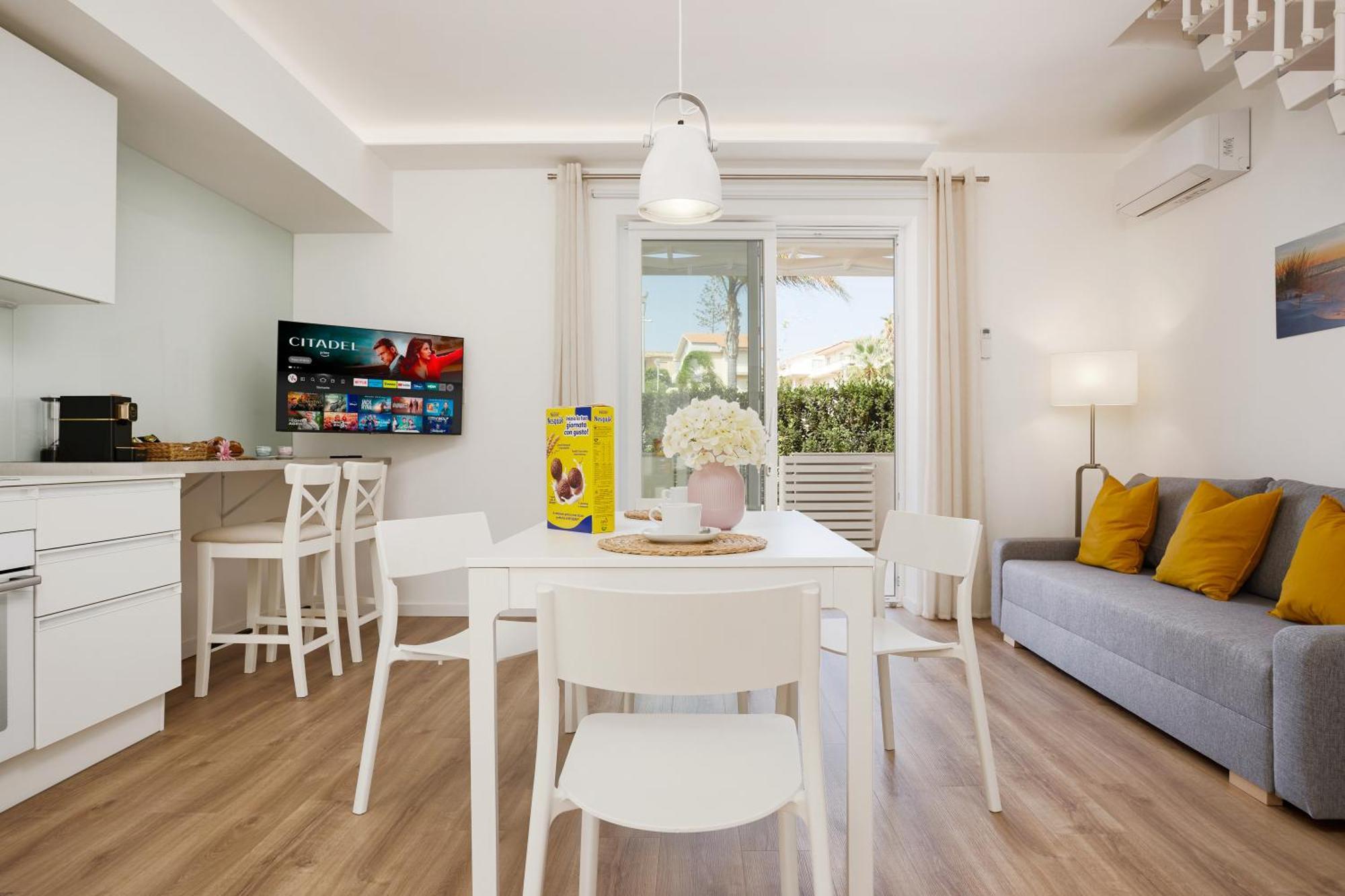 מרינה די מודיקה Keys Of Sicily - Residence "Sabbia" Sul Mare מראה חיצוני תמונה
